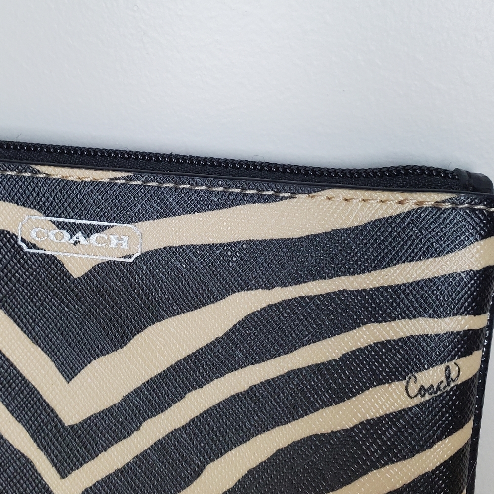 Authentic Coach Wristlet - Picture 10 of 13